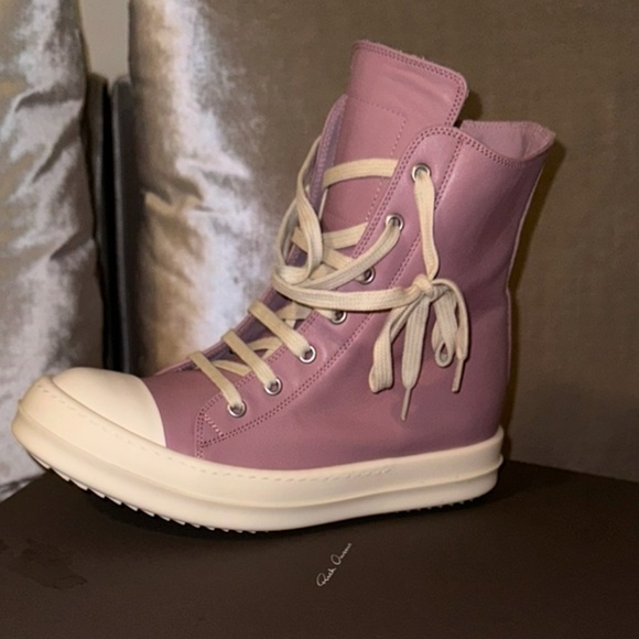 Pink Rick Owens sneakers - Picture 1 of 3